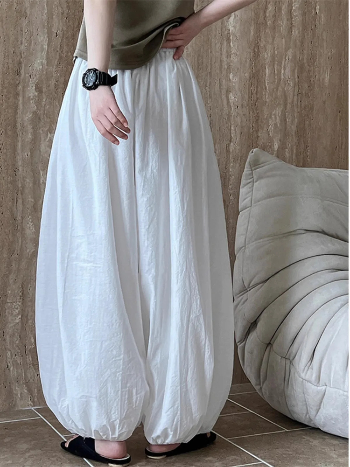 Oversized Bloomers summer elegant and fashionable womens lantern pants casual loose breathable cotton wide leg pants 250411
