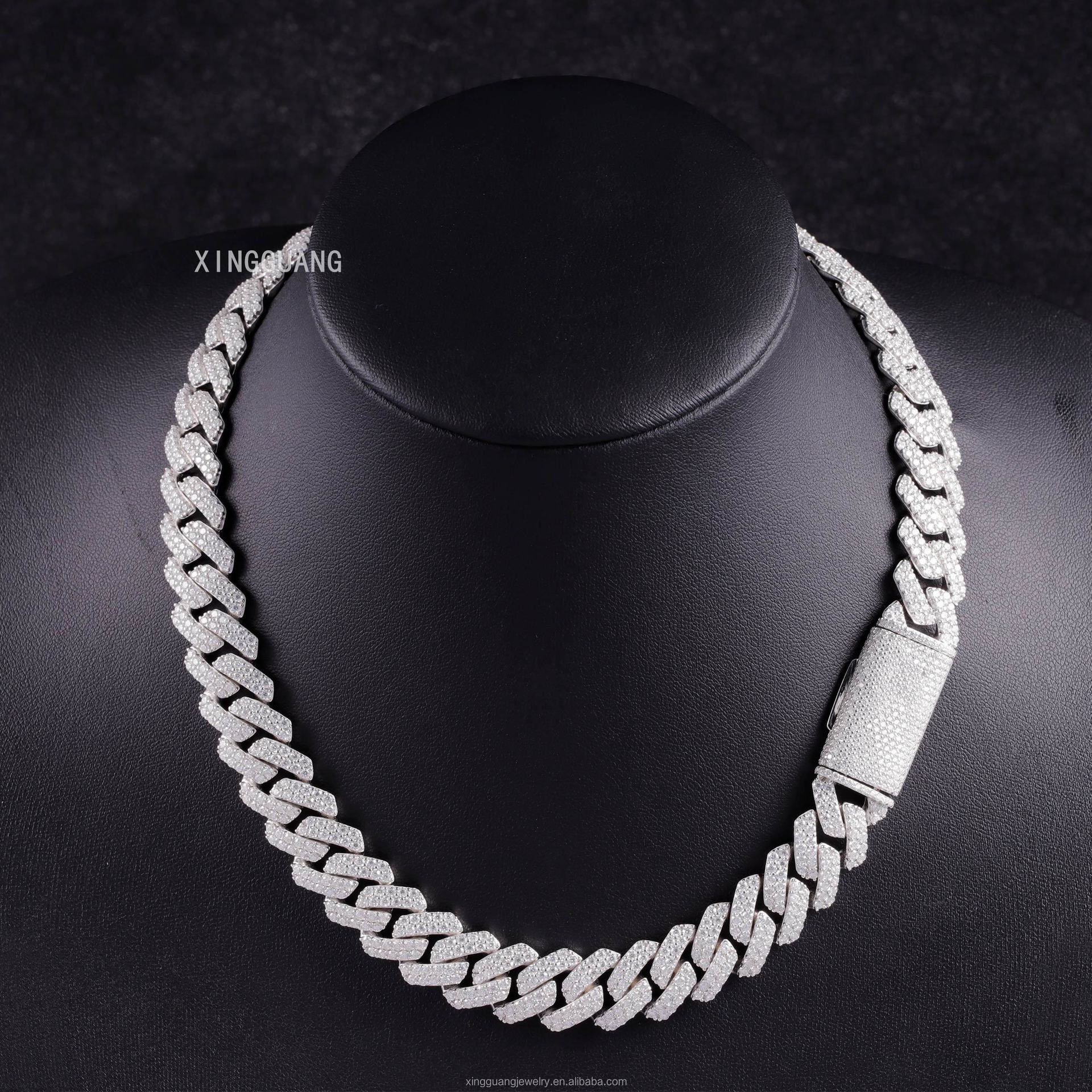 Hip hop jewelryFashion Design Solid Sier Gra Moissanite 18mm 20mm Wide Iced Out Pendant Necklace Cuban k Chain for Rapper