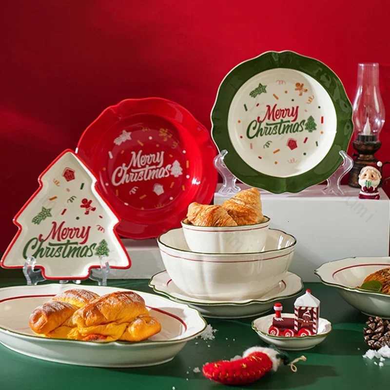 Christmas Creative Christmas Tree Ceramic Plate Set High End Restaurant Dessert Plates Breakfast Delicious Salad Plate Exquisite Tableware Y251113
