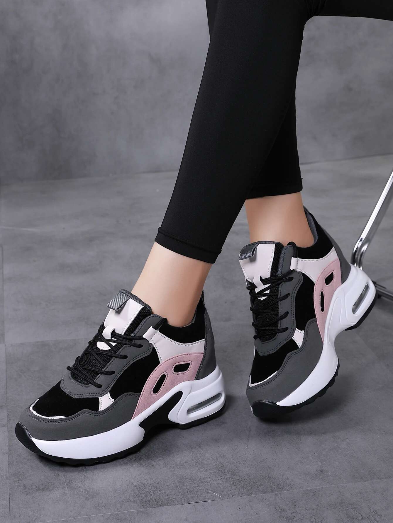 2025 Summer New Women's Mesh Breathable Casual Lightweight Designer Fashion Sports Walking Shoes Running Shoes