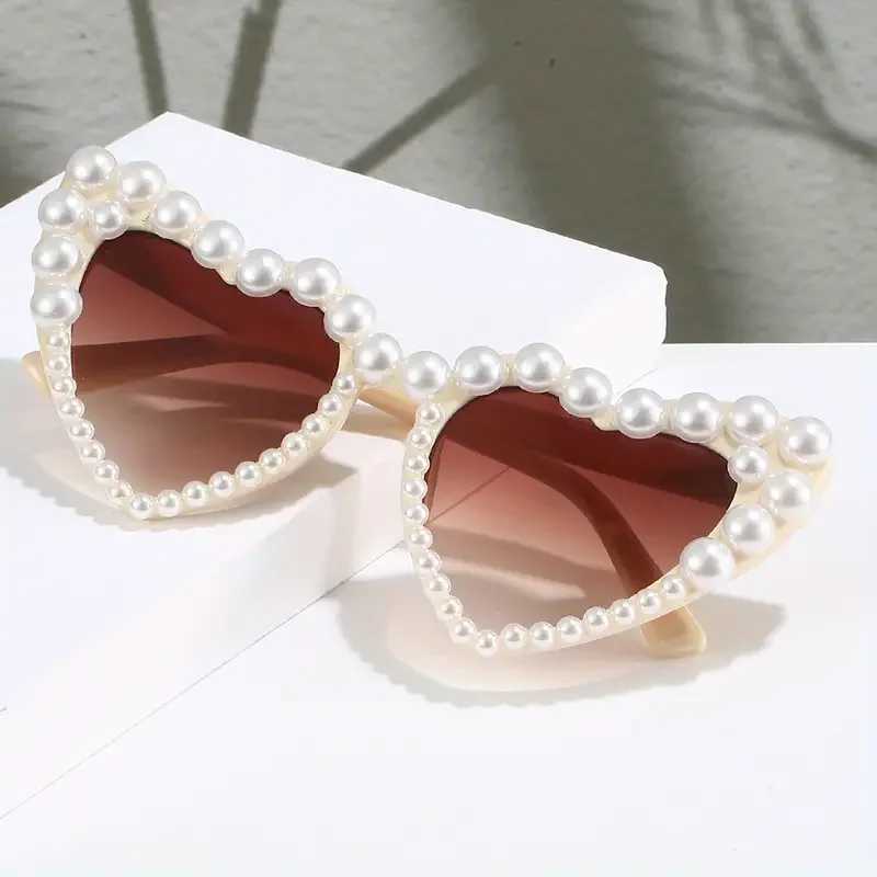 Heart Big Frame Love Inlaid Pearl fashion Ladies Sunglasses Wedding Decorative Glasses for Party UseC250412