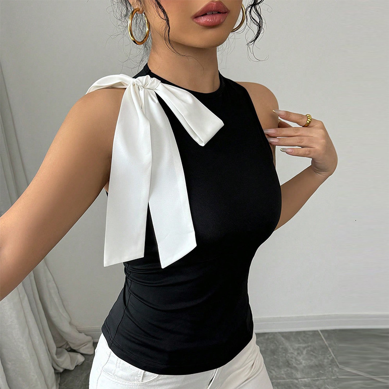 Design inspired sleeveless top for womens clothing in the summer of 2025 new fashionable vest with slimming temperament