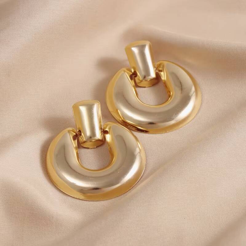 Jewelry High-Grade Exaggerated Leng Yan Love Square Ring Earrings Fashion Dangle Earrings Flower Earrings