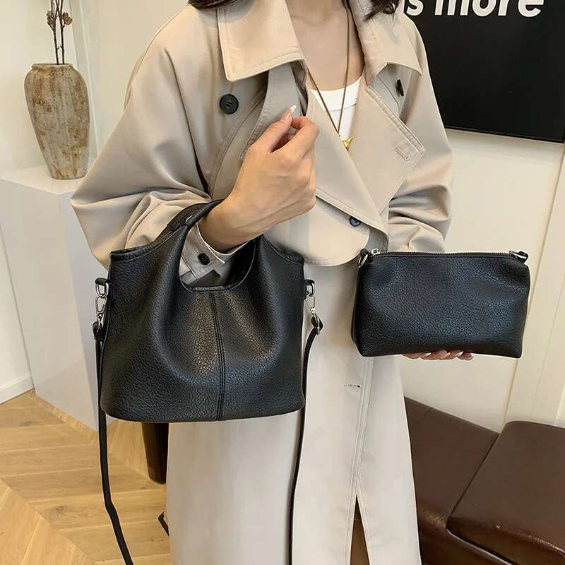 Handheld For Women 2024 New Autumn And Winter Vintage Crossbody Fashion Small Handbag Bucket Bag