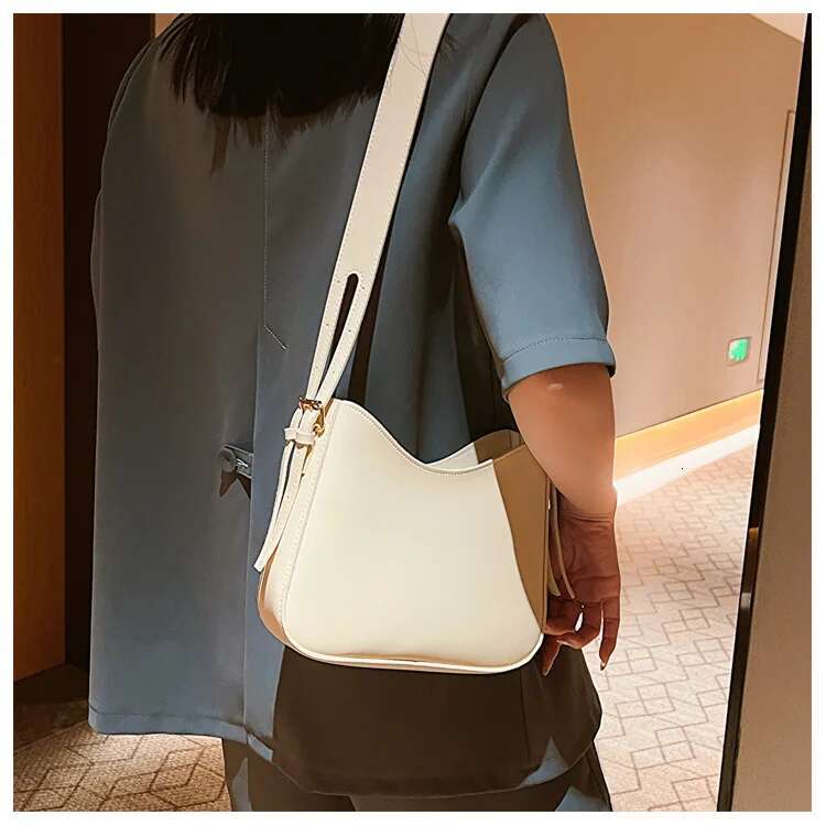 Shoulder Bag Casual Underarm Daily Bags For Home-Work Traffic PU Leather Ladies Bankettas Business Crossbody Bag