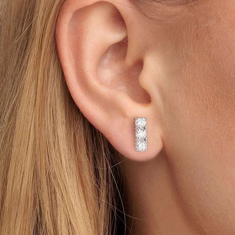 GRA Elegant Stud Earrings Round Certified Moissanite Diamond For Women Real 925 Sterling Silver For Wedding High Quality Jewelry