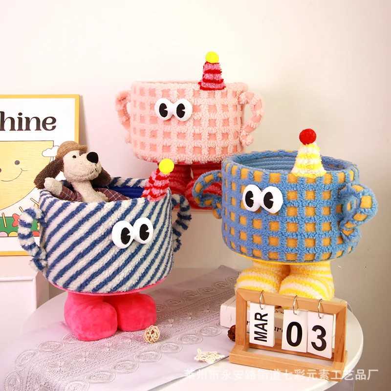Cartoon Bigfoot Ya Little Monster Storage Basket Miscellaneous Snacks Sorting He Dopamine Lamb Velvet Cute Sorting Basket Y251112