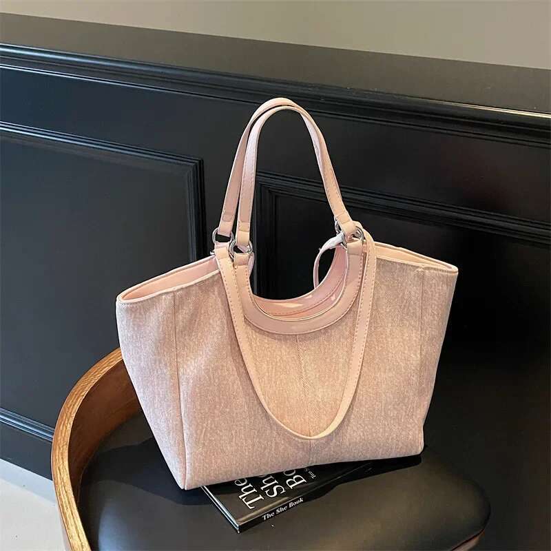 2025 New Large-Capacity Lightweight Hand Fashion Underarm Shoulder Travel Commuter Tote Women's Bag