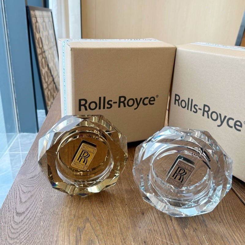 Ashtrays Little Golden Man Rich Earth Gold High Transparency K9 Crystal Glass Ashtray Cigar Jar