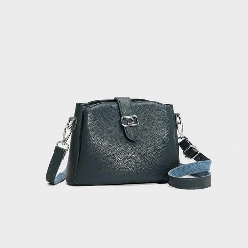 Classic Womens Messenger Bag Leather Crossbody Shoulder Bag Elegant Style Luxury Brand PopularW251112