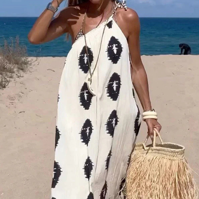 Wind Dress 2025 Summer New Style French Design One Shoulder Strap Beach Skirt Womens Skirt