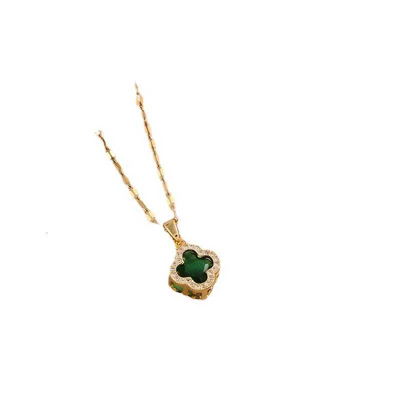 Luxury The multicolored zircon four-leaf clover necklace is a unique and fashionable collarbone chain design for women Y251112