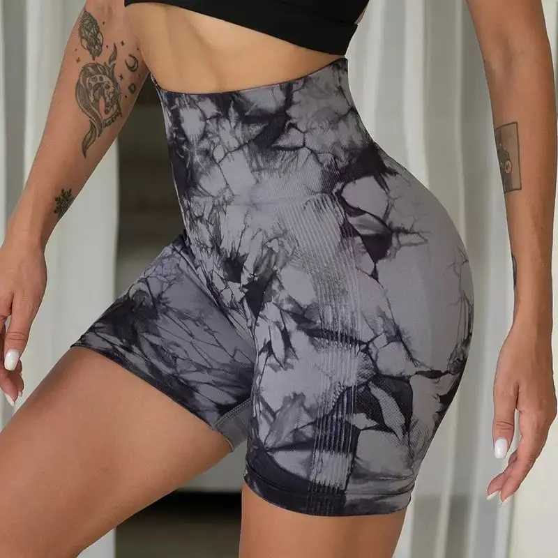Seamless tie dye bleached buttocks lifting sports shorts suitable for women high waisted summer yoga fitness exercise cyclist gym shorts Y250412