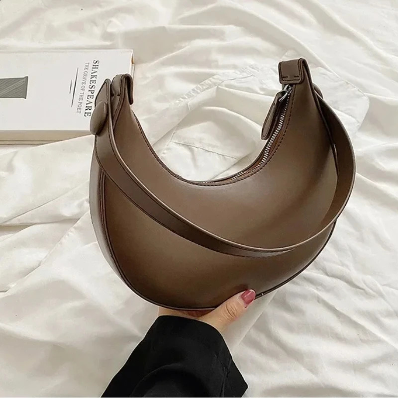 Fashion Armpit Bags for Women Cute Half Crescent Bag Leather PU Purses and Handbags er Shoulder Bag Small Hand Bag 250411
