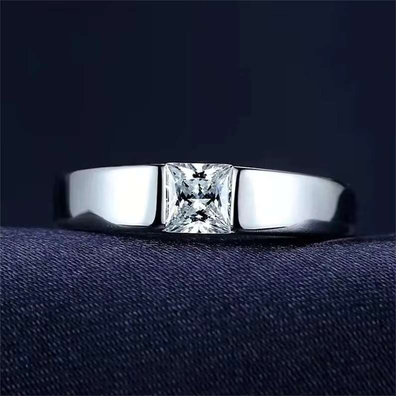 1.50CT White Princess Cut Solitaire Engagement Ring 925 Sterling Silver Square Cut Anniversary Diamond Rings Trendy Gift