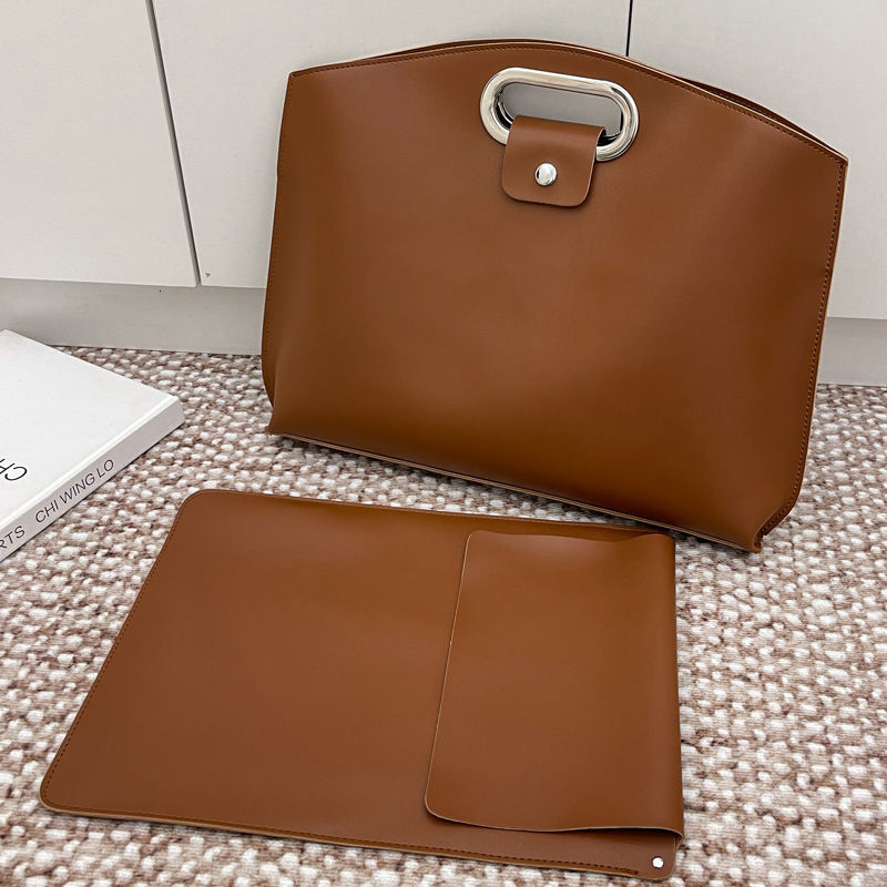 2025S Designer Women S Bag New Handbag For Women Fashion Leisure Work Commute Tablet Solid Color Premium Mother And Child Bag