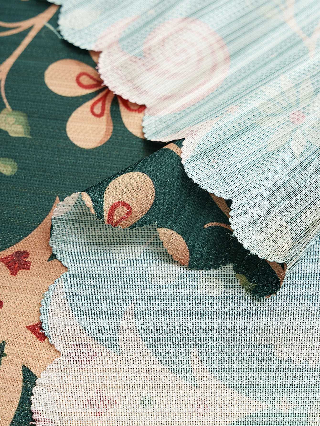 Christmas American Style Christmas Tree Print Tablecloth Green Background Christmas Party Tablecloth Non-Slip Decorative Dining Table Deco Y251113