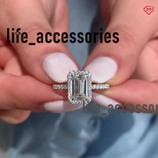 Luxury Moissanite Ring 14k/18k Solid Gold Halo Setting Paved 2.5ct Emerald VVS Moissanite Engagement Ring for Women