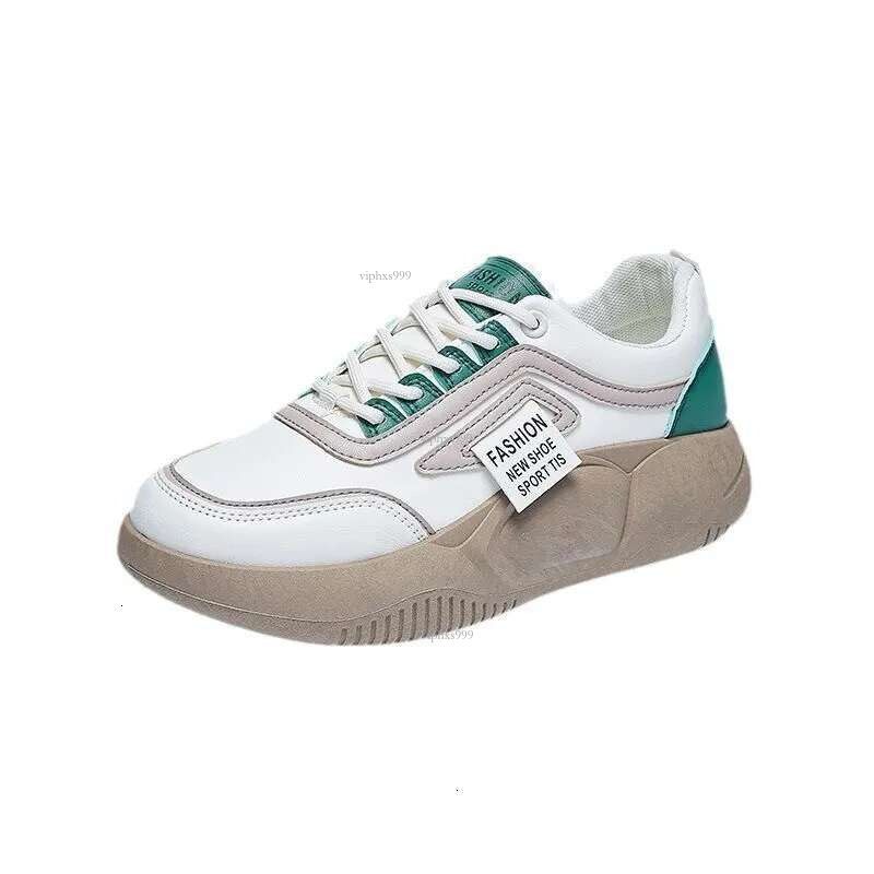 New Free Shipping Designer Shoes Soft Sole Small White For Women 2025 German Training Instagram Versatile Casual Fashion Board Shoes