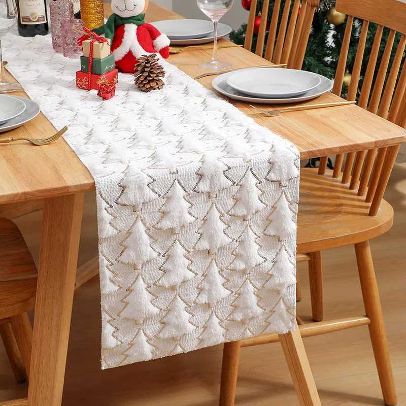 Christmas Red Christmas Tree Table Runner Soft Plush Faux Fur Jacquard Table Runner Cloth for Winter Xmas Christmas Home Kitchen Dining Y251113