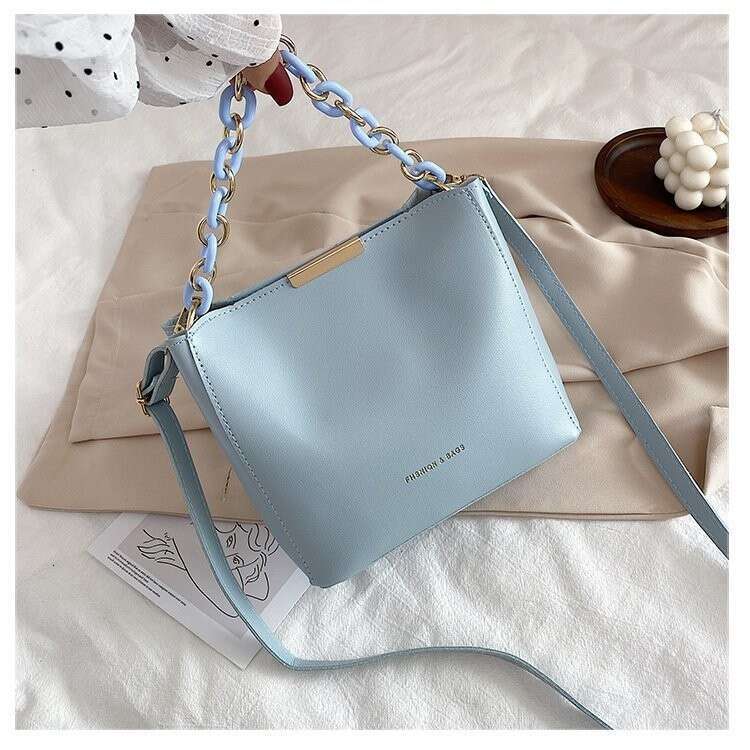 Popular for Women 2024 New Trendy and Fashionable Chain Handheld Bucket Bag, Western Versatile One Shoulder Crossbody Bag