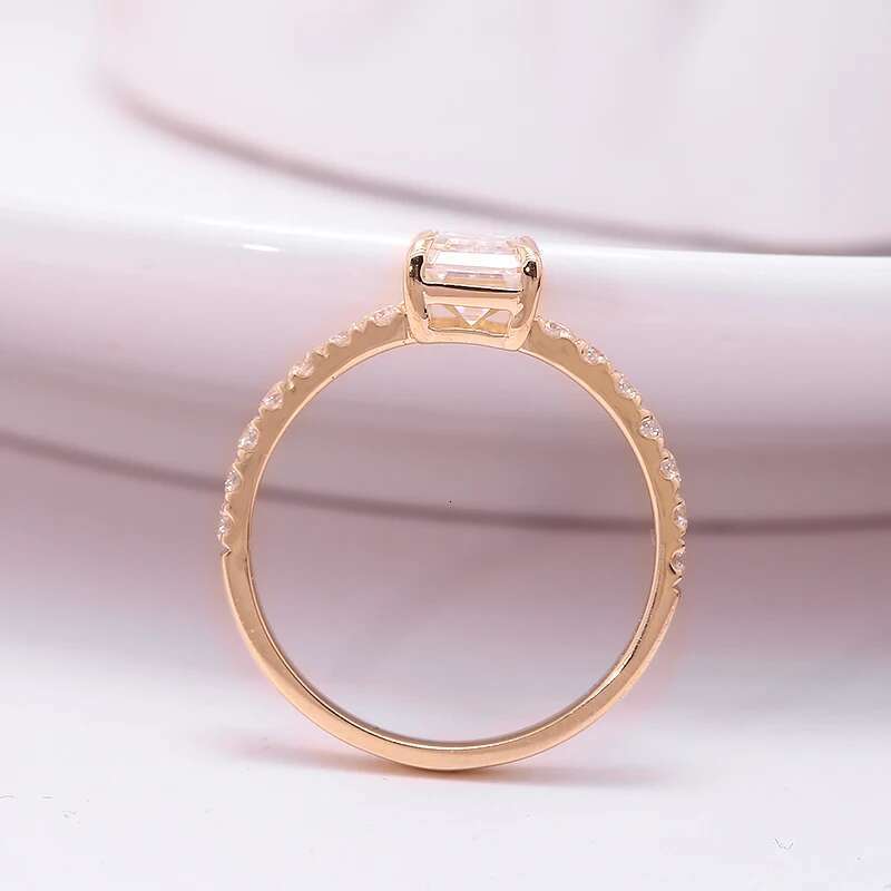 Classic 1.0carart 5x7mm Emerald Cut Moissanite Diamond Ring Gemstone Wedding Engagement Band Ring finger Fine Jewelry Wholesale