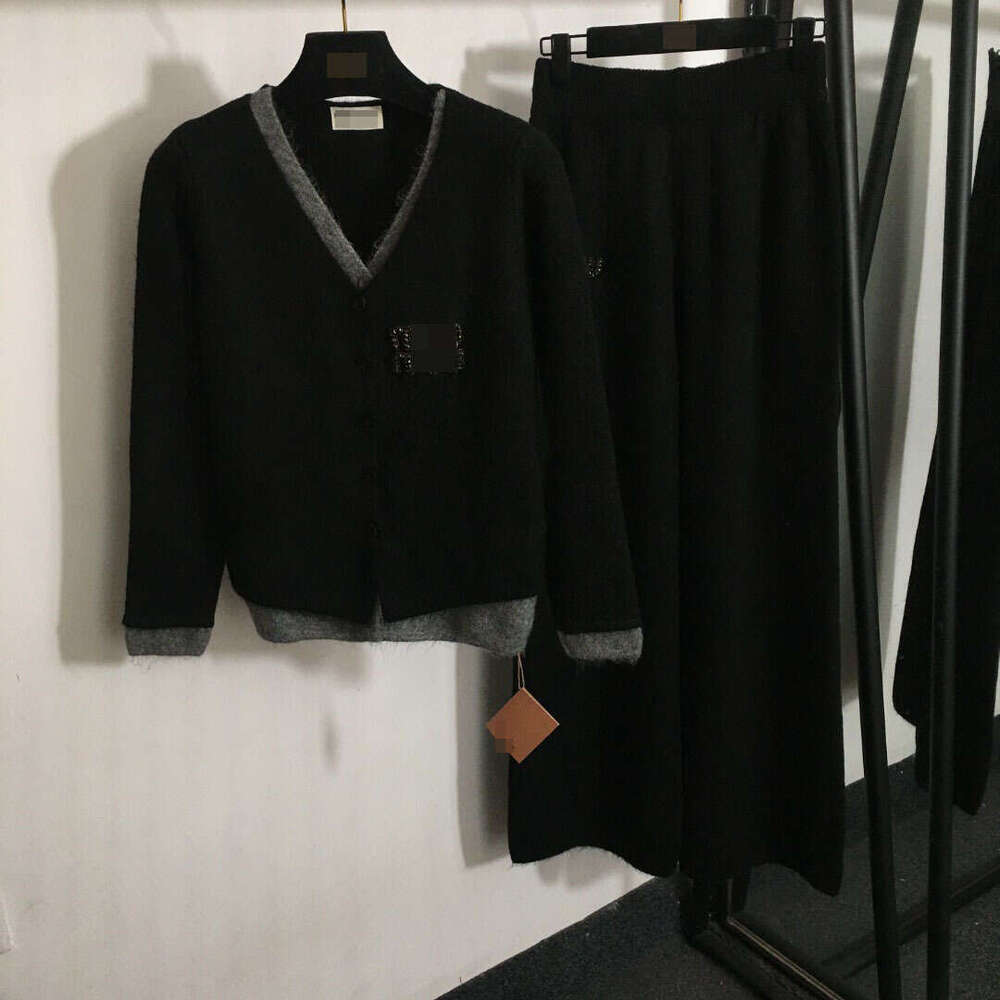 24 Winter New Set with Nail Bead Letter Fake Two Piece V-neck Long Sleeve Knitted Cardigan+High Waist Wide Leg Pants
