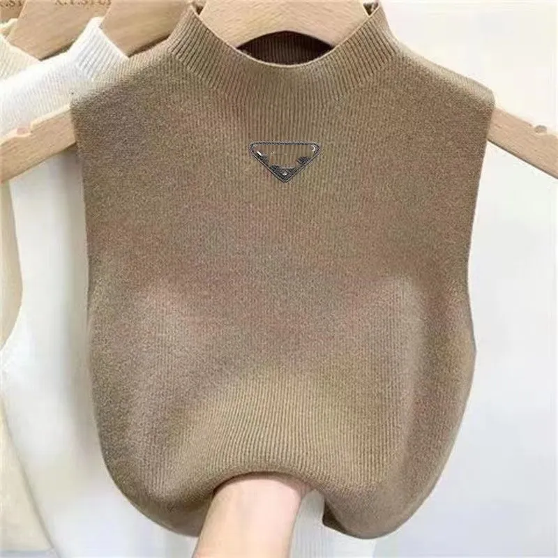 Luxury women vest knitted sweater vest spring and autumn season crewneck sleeveless short sweater vest summer women T-shirt tees breathable comfortable sexy vest