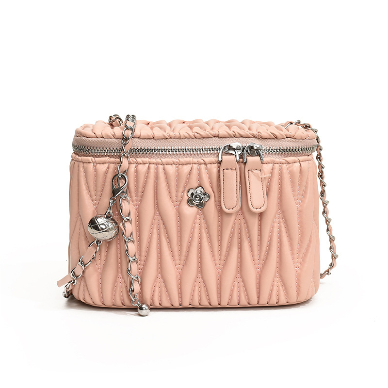 2025S Designer Women S Bag Wrinkled Small Square New Style Popular This Year Single Shoulder Crossbody Women S Bag Simple Diamond Grid Chain Box Bag