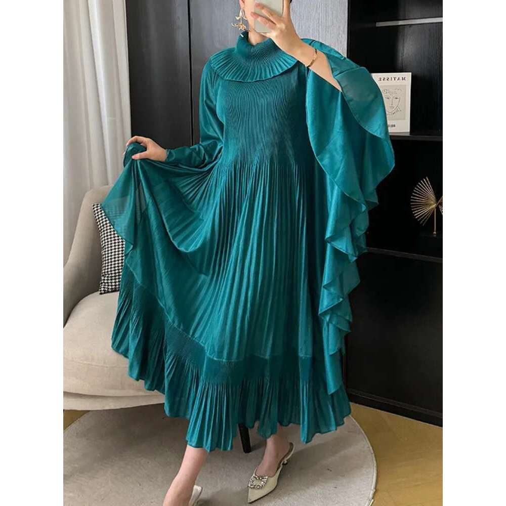 Miyake Pleated Long Party Dress Fashion Elegant Ruffles Spliced Batwing Sleeves Loose Solid Color Dresses 2024 Autumn New