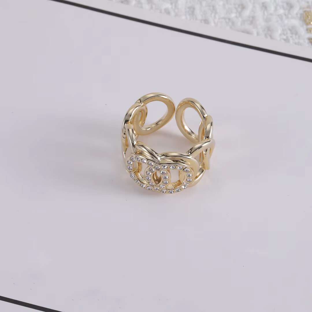 Popular Cuban Chain Hip Hop Ring Fashion Copper 18K Gold Plated Jewelry Ring for Men and Women