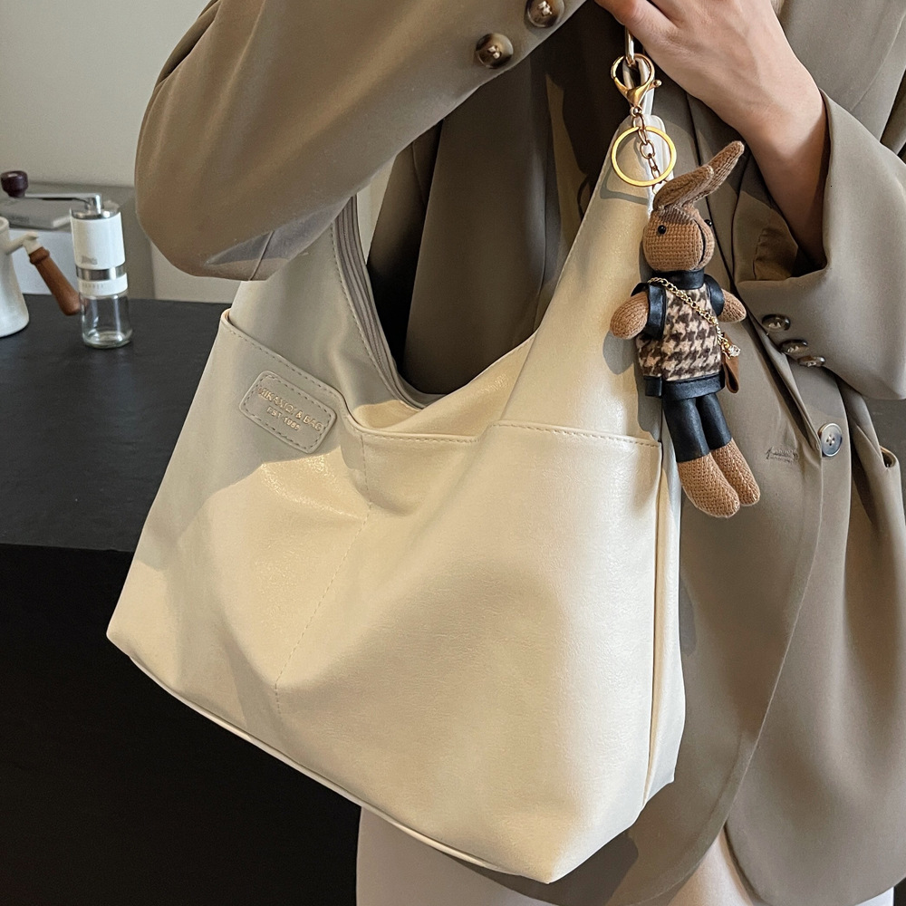 2025S Designer Women S Bag Cross For Women Large Capacity Solid Color Popular Winter New Style High End And Versatile Single Shoulder Tote Bag