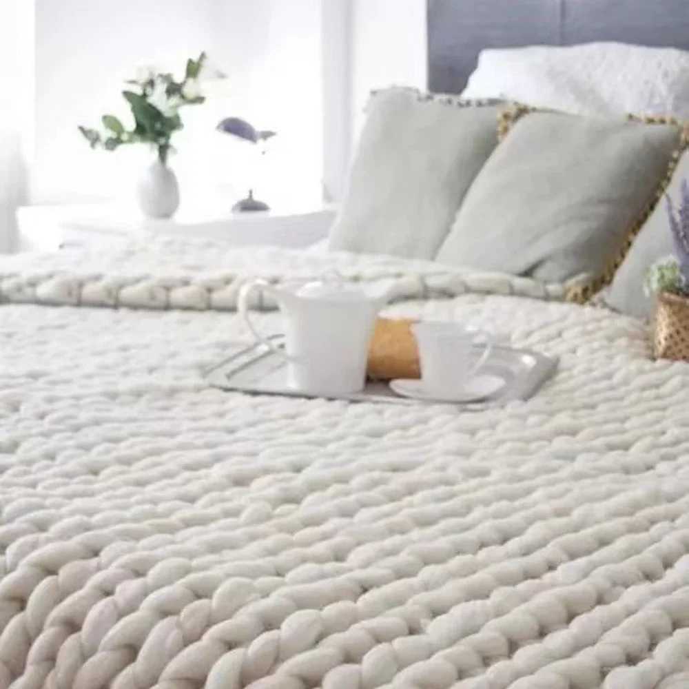 Hand-woven Woolen Blans Thick Knitted Blans Handmade Woolen Blans for Beds Home Gifts L251113 blanket