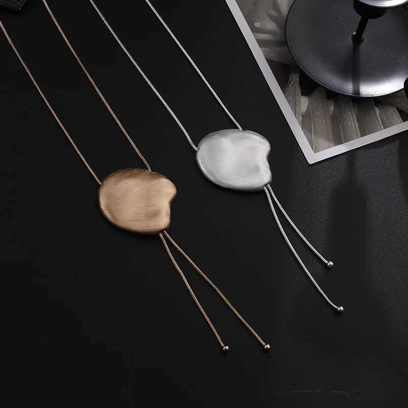 Kaseakia Statement Long Metal Necklace Sweater Chain for Women with Statement Pendant Fashion Jewelry Accessories Z250412