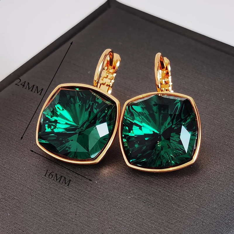 Crystals from Austria Elegant Woman Dangle Earrings for Ladies Party Trending Bijoux Square Hanging Earings Jewelry 250411