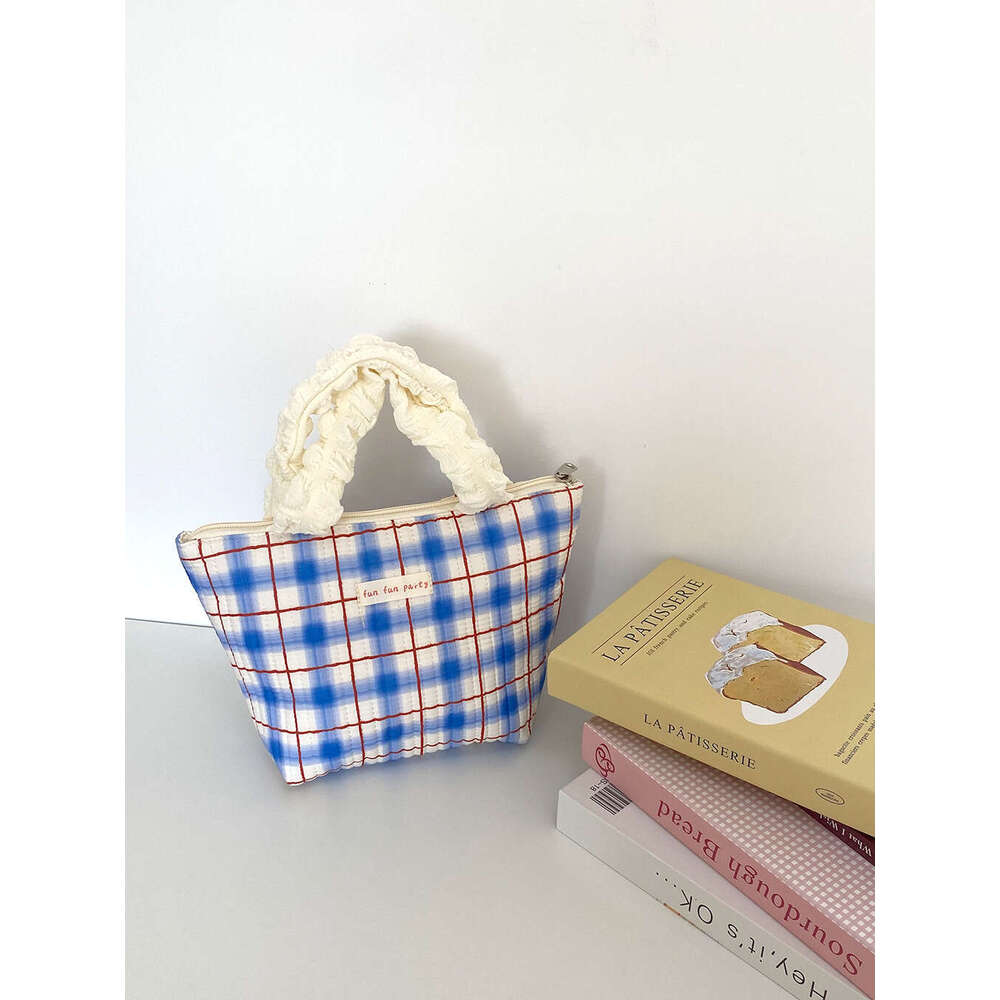 /Cartoon Quilted Love Handheld Zipper Bento Commuter with Rice Mommy Bag