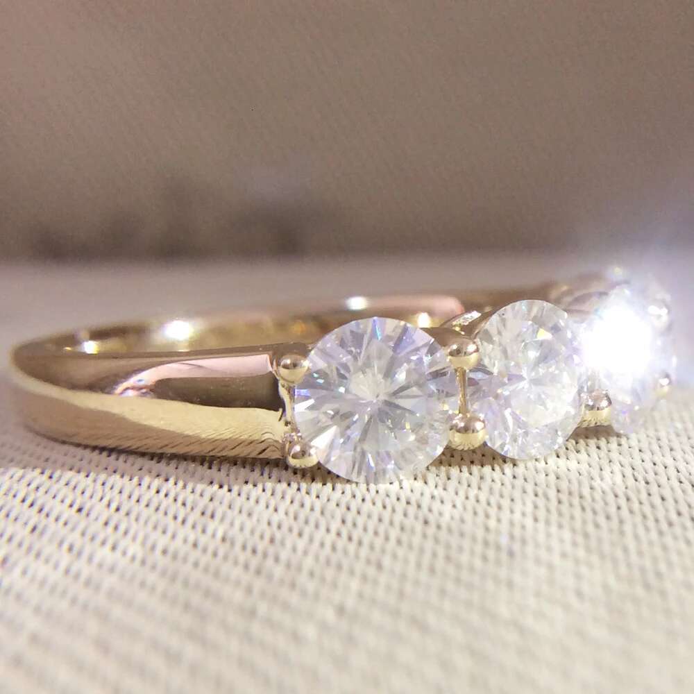 14K Yellow Gold 5pcs Round DEF CVD HPHT Lab Grown Diamond Engagement Band Total 0.5ct Lab Diamond Solitaire Wedding for Women