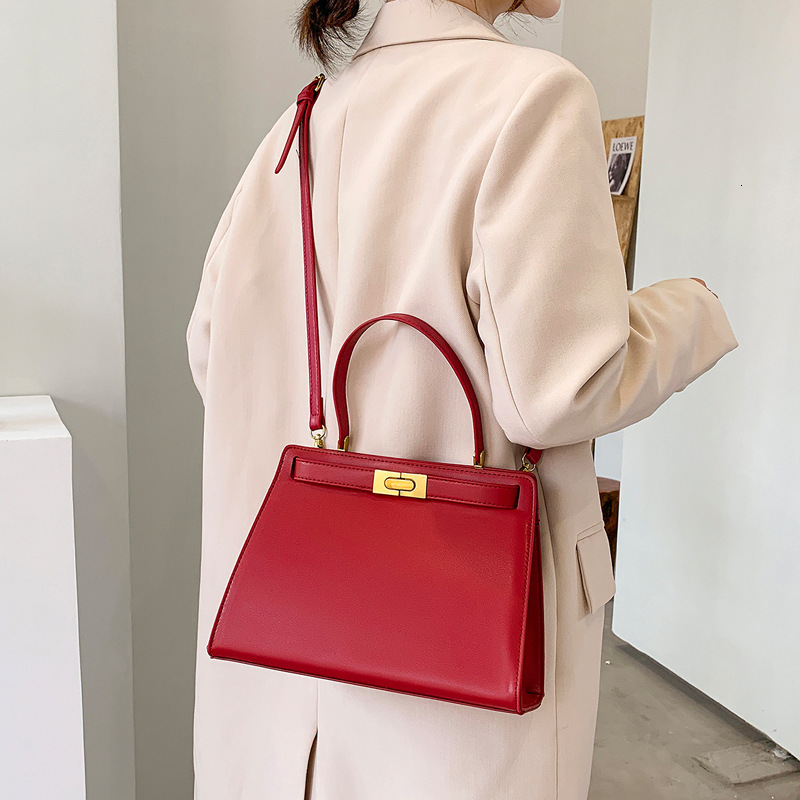2025S Designer Women S Bag Advanced Kelly Handbag For Women New Fashion Trend Bridal Banquet Single Shoulder Crossbody Women S Bag
