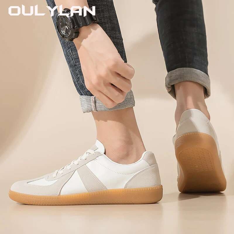 2025 Summer New Lightweight Breathable Running Men's Designer Fashion Sports Shoes Fashion Couple Sports Shoes Women's Comfort