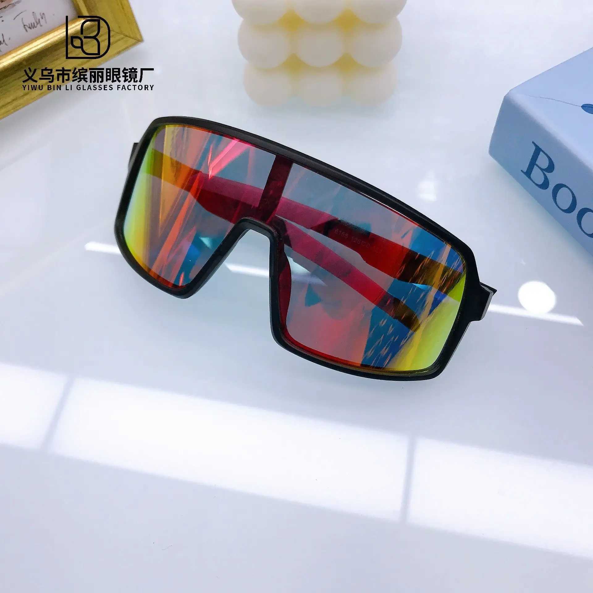 Childrens Sunglasses Trendy Girls Fashion Street Photos One Piece Large Frame Glasses Boys And Babies Sunglasses UVC250412