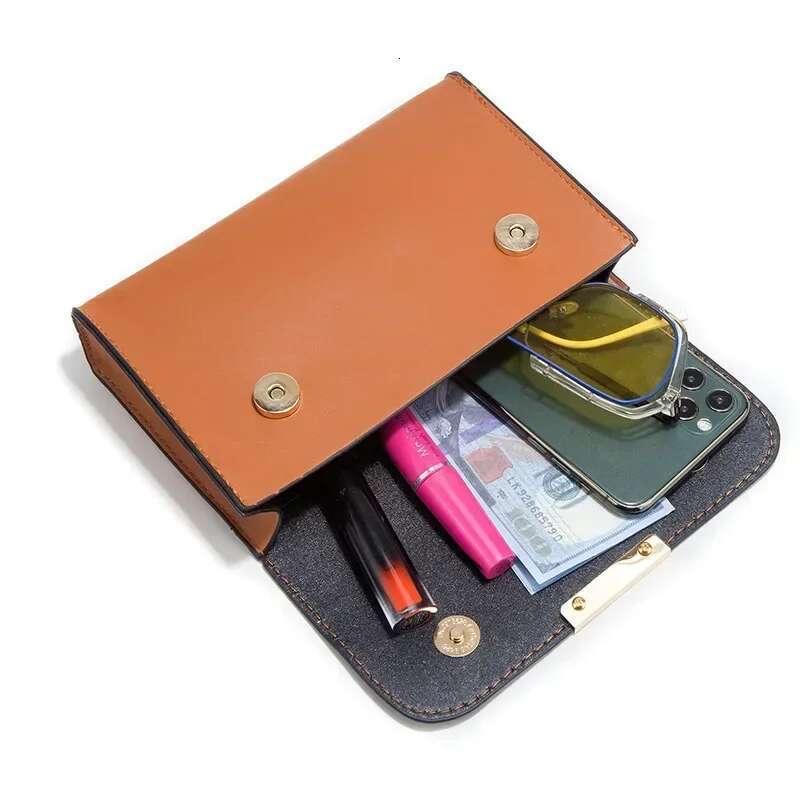 TRAVEASY 2024 New Crocodile Pattern Handbag Women PU Leather Vintage Style Shoulder Bag Large Capacity Laides Hand Bags