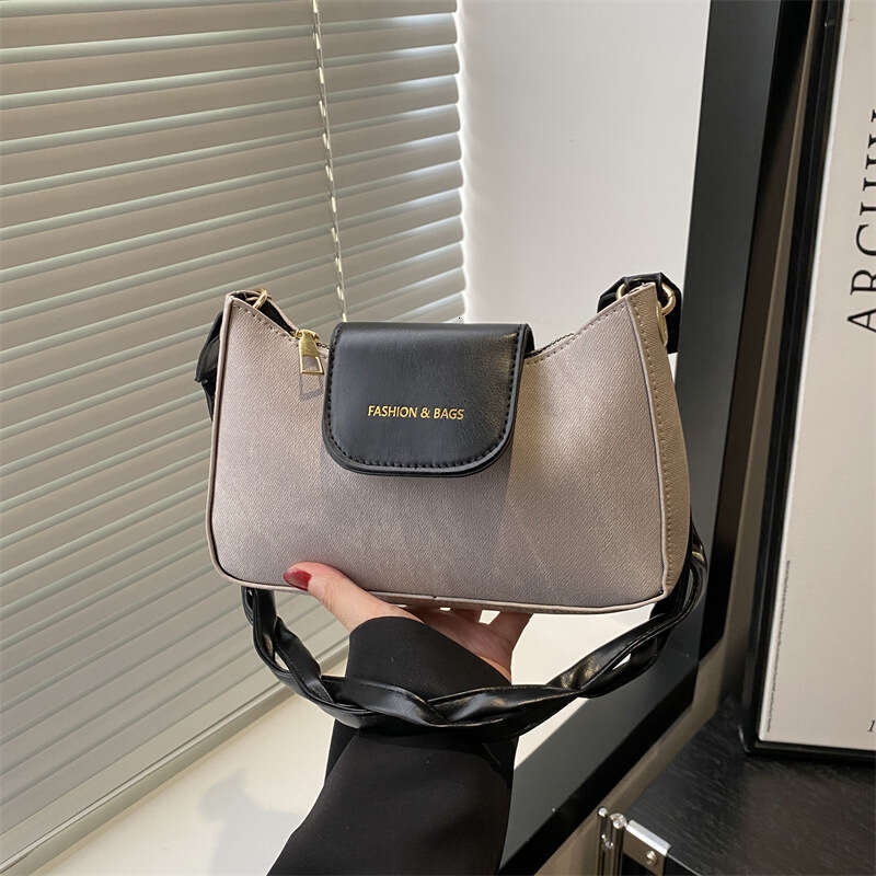 Women's 2025 new single shoulder diagonal cross small square internet famous Korean version contrasting color armpit bag trend