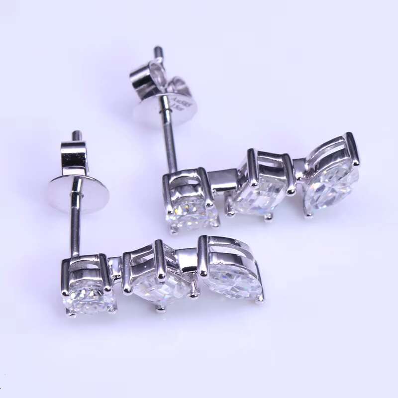 High Quality Moissanite 14k Gold Earring