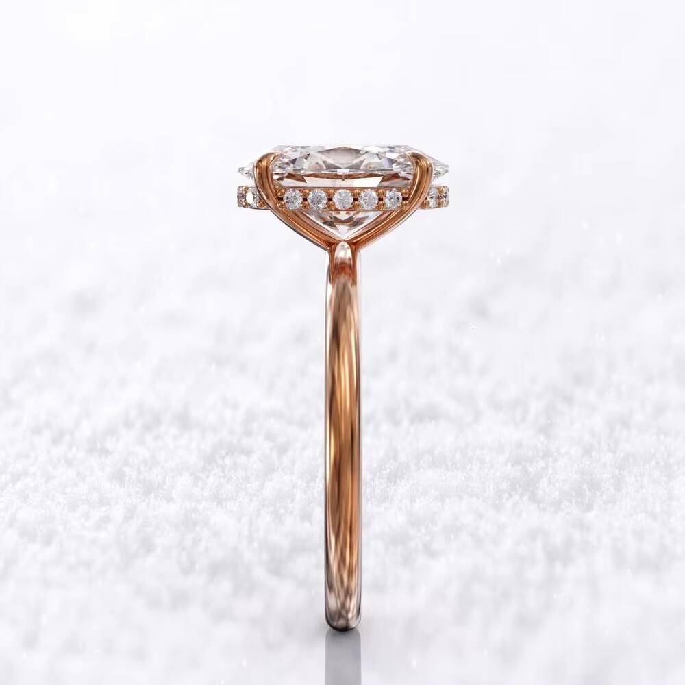 14k Gold Oval Crushed Ice 2ct Moissanite Engagement Ring for Women