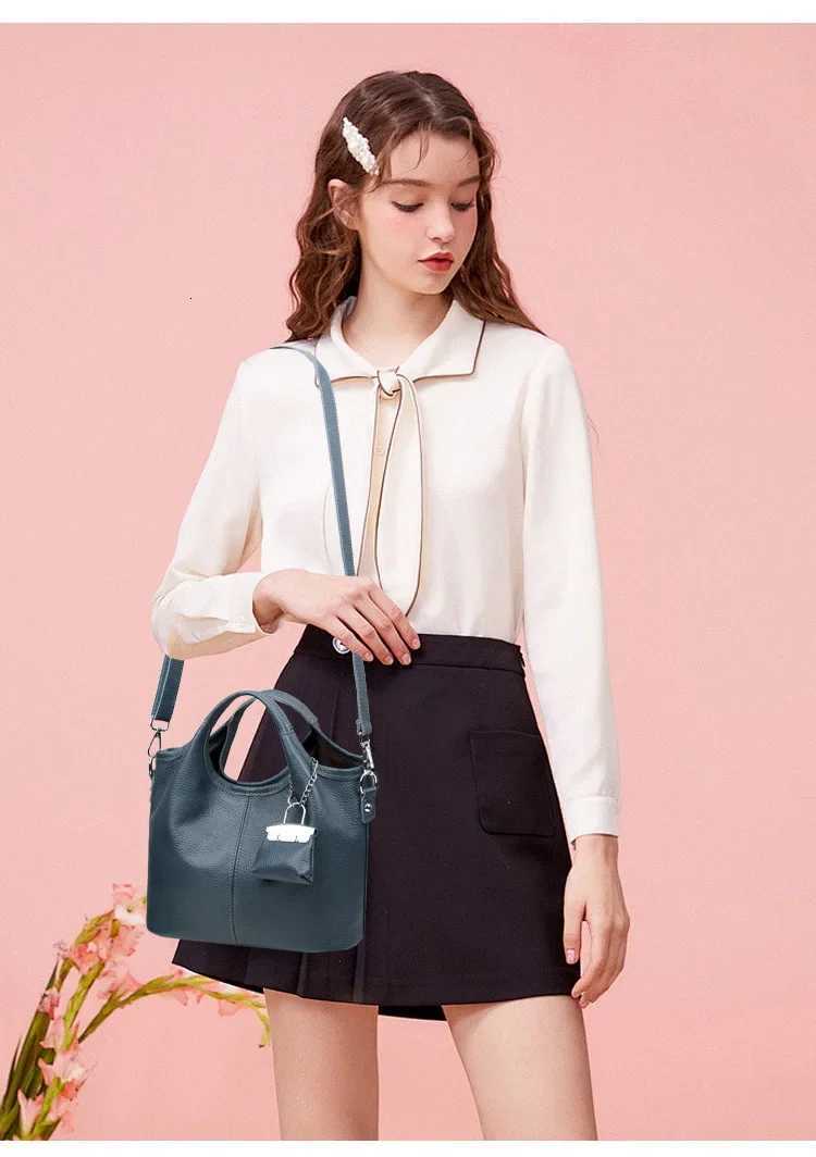 2025 Slouchy Leather Bucket Bag Women Buttery Soft Tote Purse Minimalist Crossbody Bag TikTok Viral Boho Chic Shoulder BagW251112