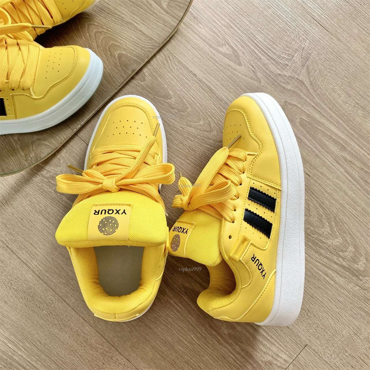 New Free Shipping Designer Shoes Niche Dopamine Couple Bread Ins Trend 2025 Summer New Student Breathable White Casual Board Shoes