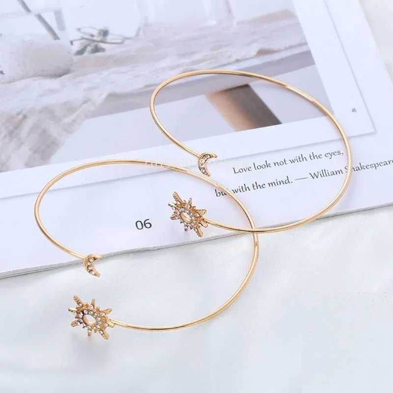 1 Pcs Rhinestones Arm Cuff for Women Armlet Bangle Bracelet for Girls Women Simple Arm Cuff Flexible Bracelet Summer JewelryC250411