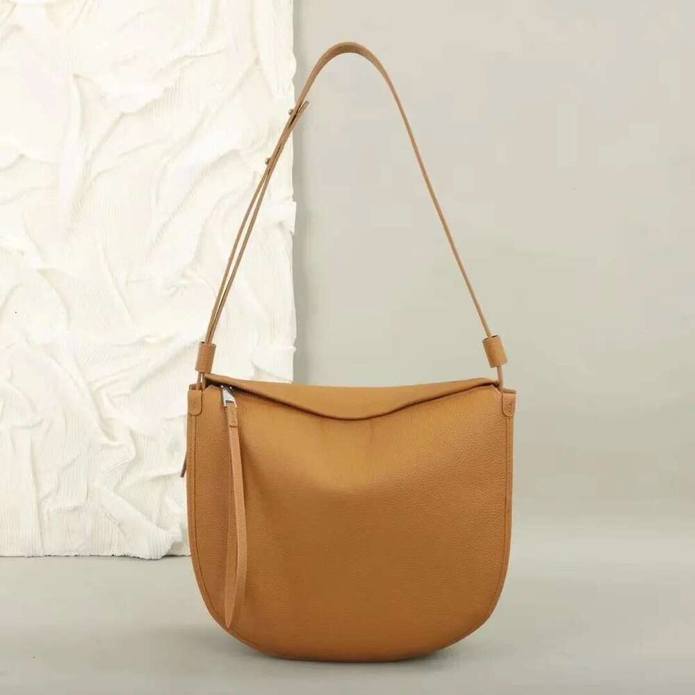 2023 High Quality Women Saddle Bag New Genuine Leather Female Versatile Handbags Ladies Simple Large Shoulder Crossbody Bags
