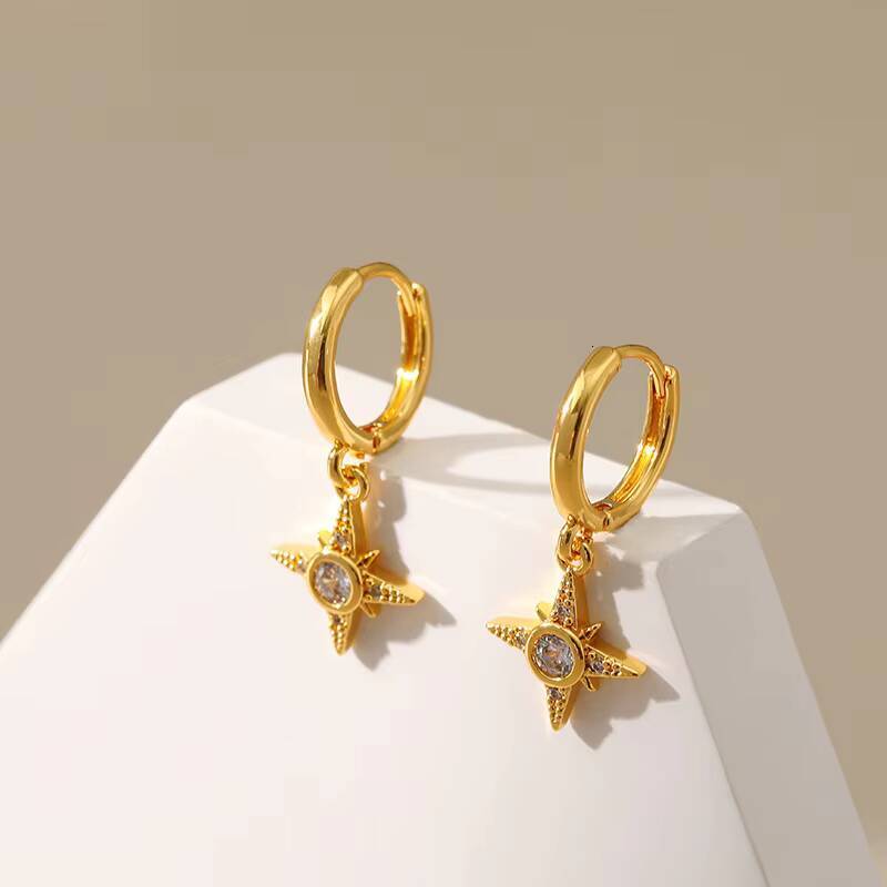 Hot Selling Womens 18K Gold Plated Copper Snake Animal Design Pendant Earrings with Ear Buckle Combination