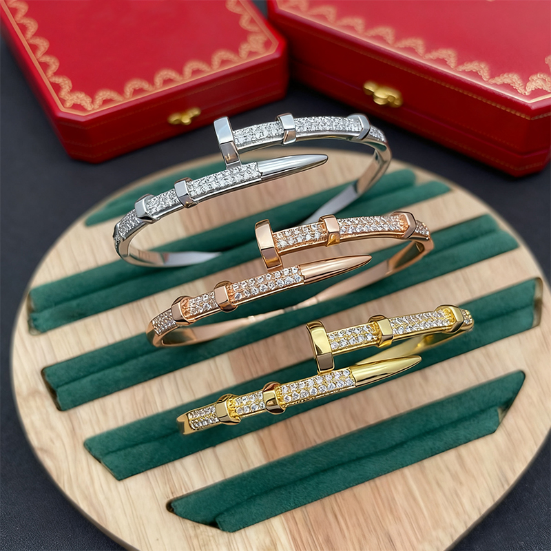 Brand New Nail Bracelet Fashion Nut Diamond Love Bracelet High Quality 18k Gold Designer Bracelet for Men and Women Christmas Gifts